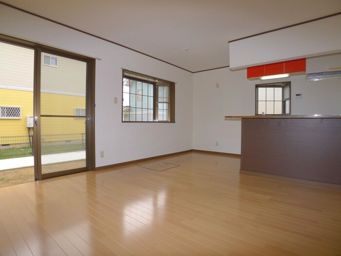 物件内観写真8　(内観写真)