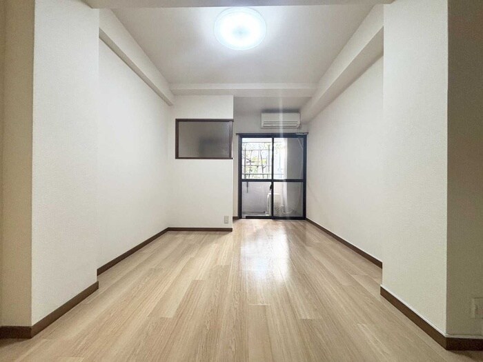 物件内観写真5　(居室)