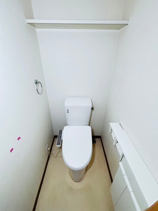 物件内観写真12　(トイレ)