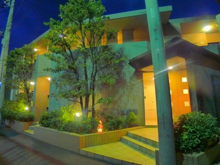 物件外観写真1　(外観写真)