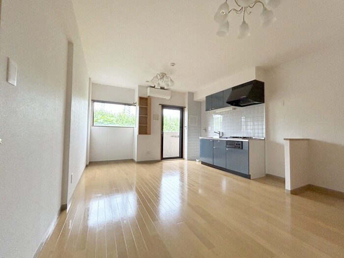 物件内観写真6　(居室)