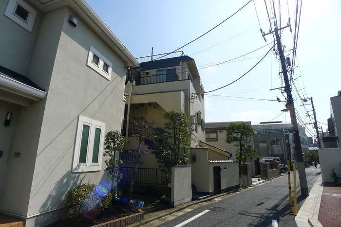 物件外観写真5　(周辺環境)