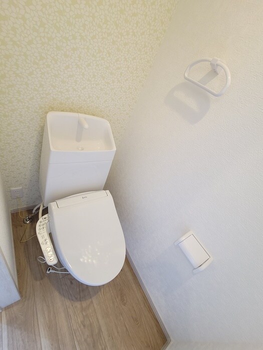 物件内観写真11　(トイレ)