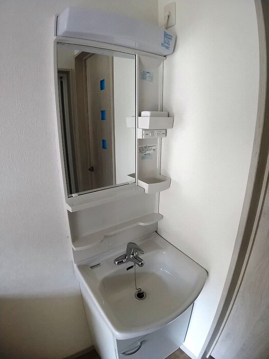 物件内観写真12　(洗面)