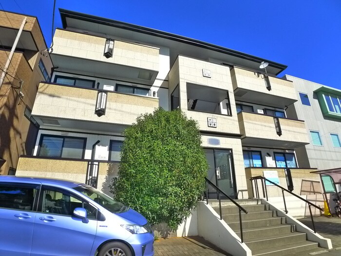 物件外観写真6　(駐車場)