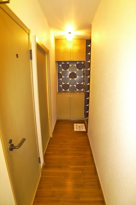 物件内観写真16　(廊下)
