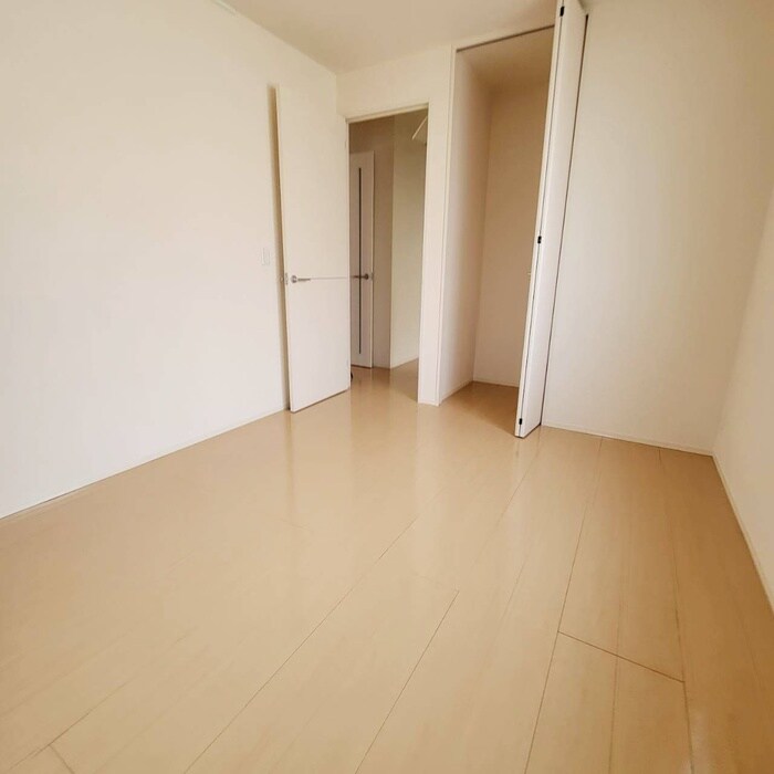 物件内観写真12　(居室)