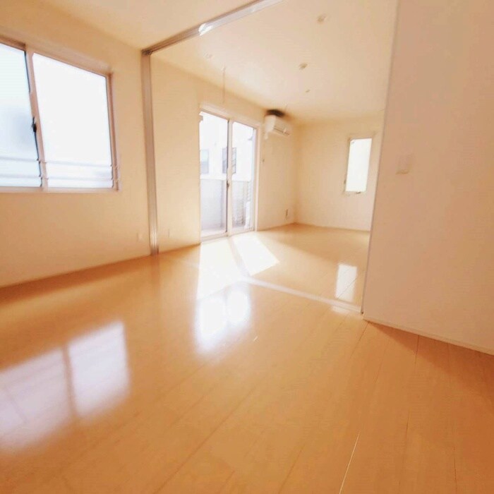 物件内観写真19　(居室)