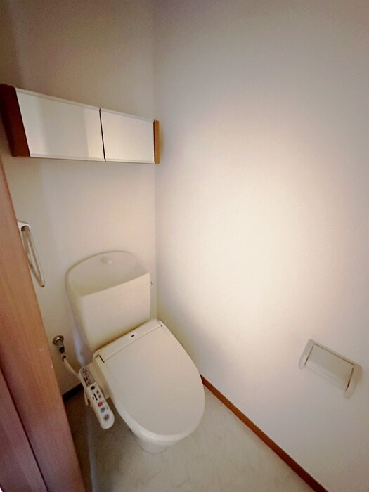 物件内観写真10　(トイレ)