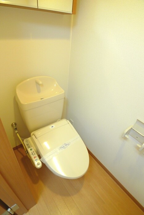 物件内観写真16　(トイレ)