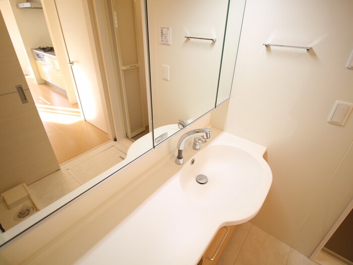 物件内観写真12　(洗面)