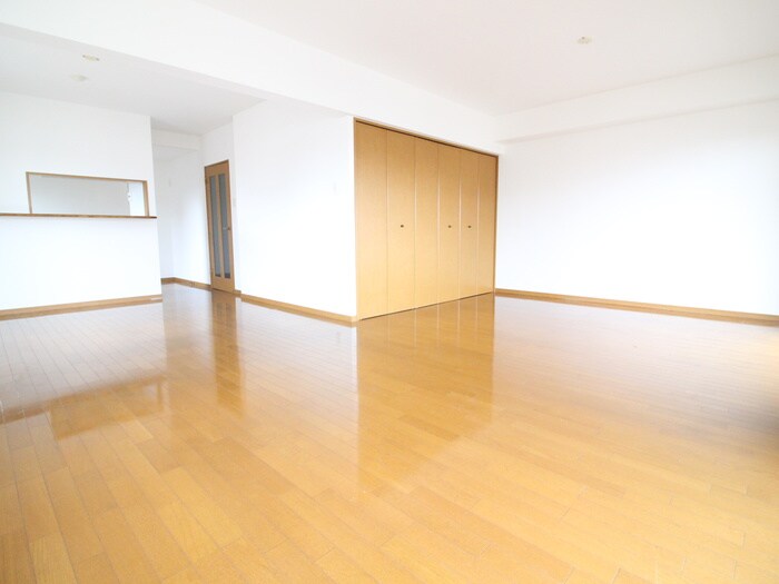 物件内観写真6　(居室)