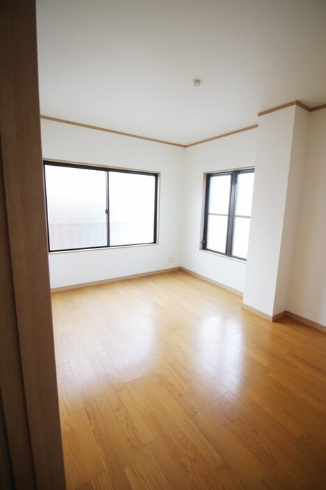 物件内観写真5　(居室)