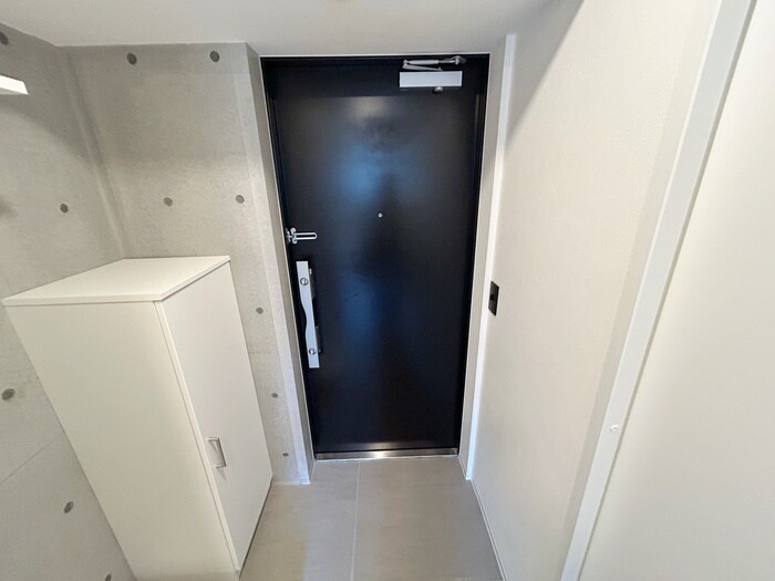 物件内観写真17　(玄関)