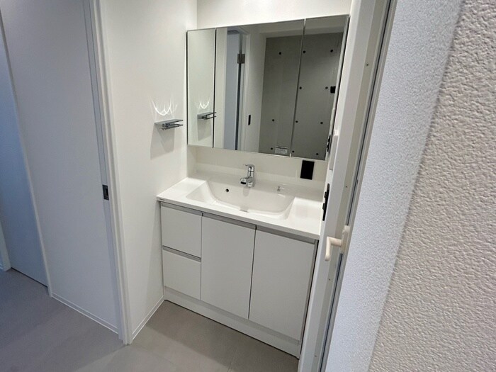 物件内観写真17　(洗面)