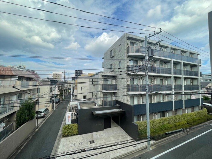 物件内観写真22　(室内からの展望)