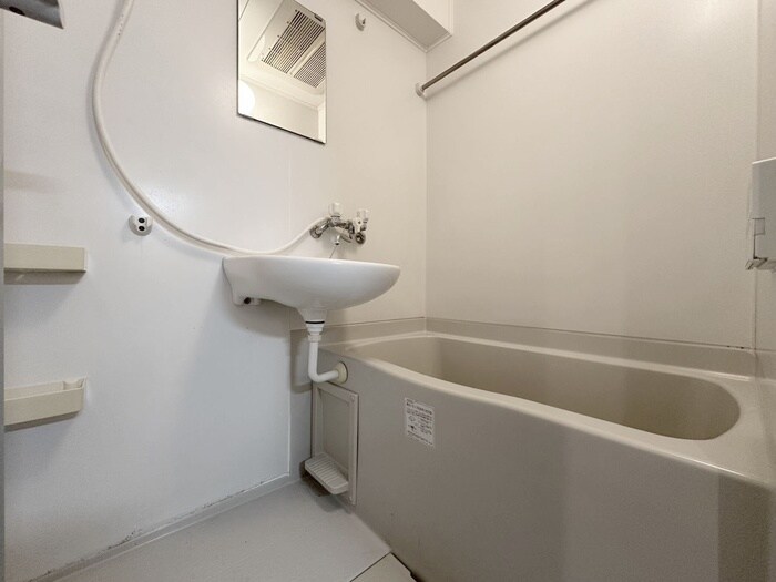 物件内観写真10　(バス／シャワールーム等)