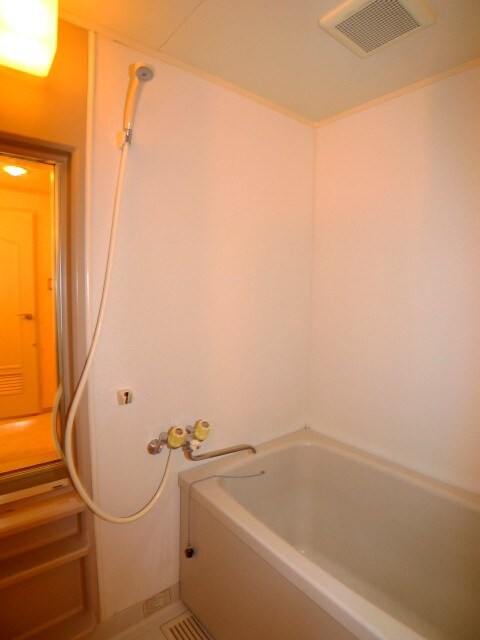 物件内観写真9　(バス／シャワールーム等)