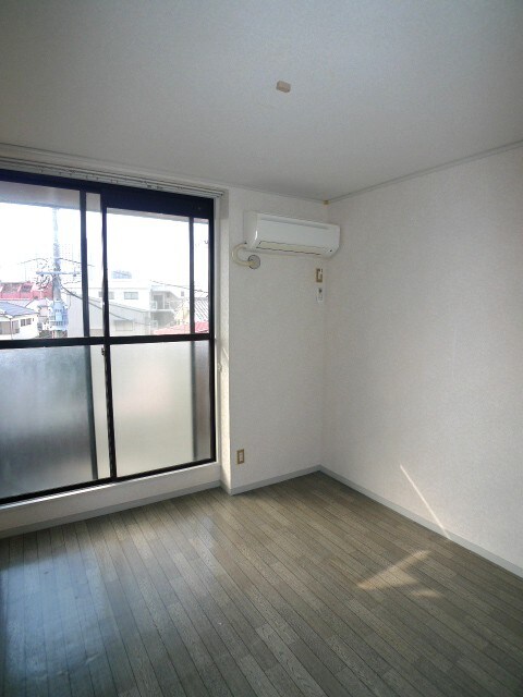 物件内観写真15　(居室)