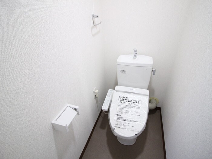 物件内観写真13　(トイレ)