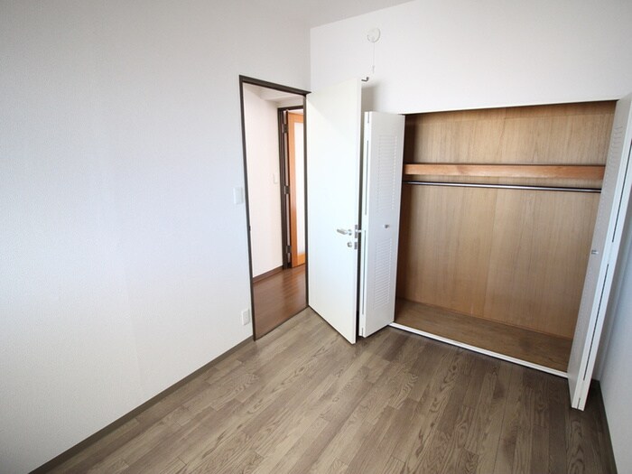 物件内観写真17　(収納)