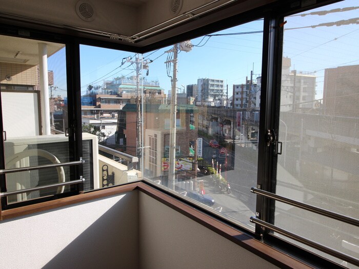 物件内観写真21　(室内からの展望)