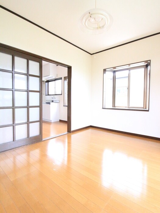 物件内観写真12　(居室)