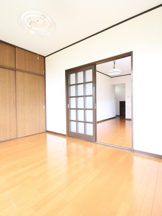 物件内観写真13　(居室)