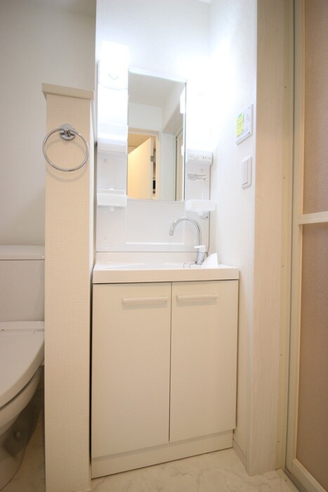 物件内観写真13　(洗面)