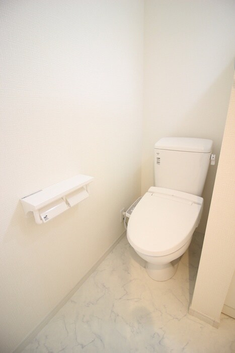 物件内観写真14　(トイレ)