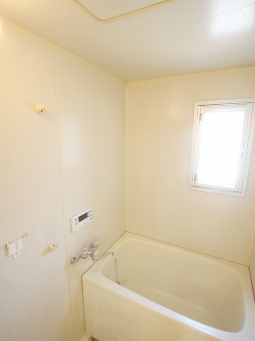 物件内観写真12　(バス／シャワールーム等)