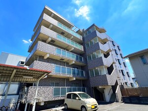 グリ－ンハイツ１２外観写真