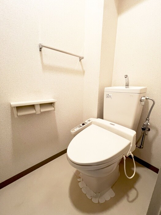 物件内観写真12　(トイレ)