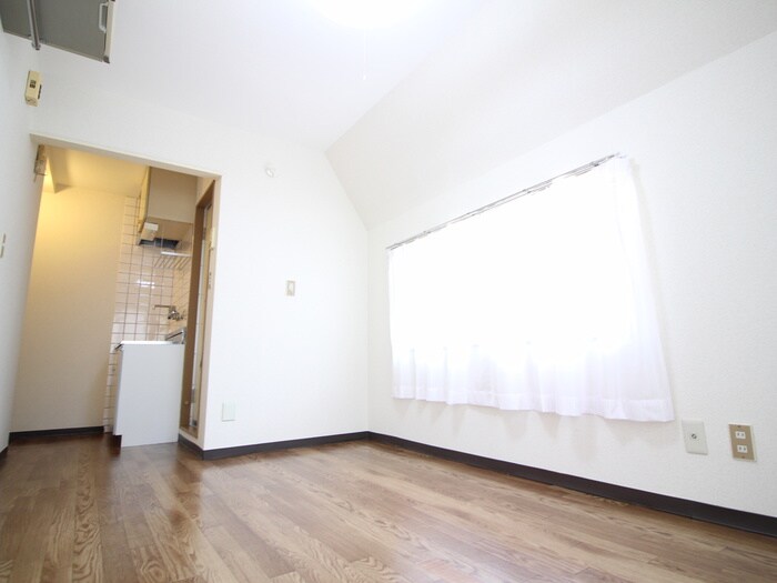 物件内観写真9　(居室)