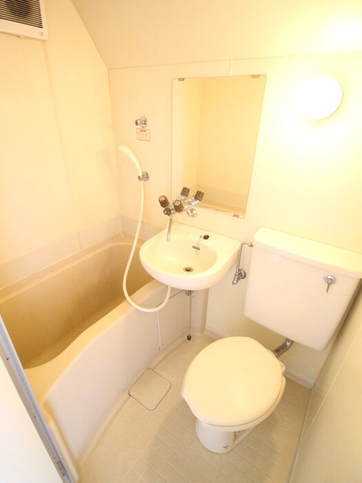 物件内観写真12　(バス／シャワールーム等)