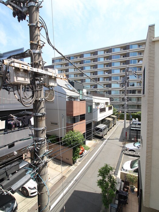 物件内観写真16　(室内からの展望)