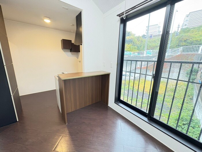 物件内観写真9　(居室)