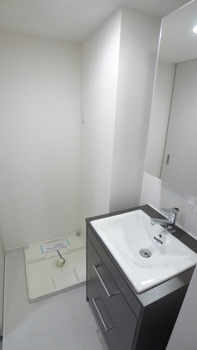 物件内観写真13　(洗面)