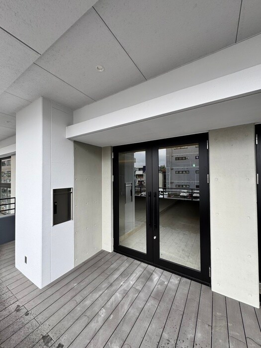 物件内観写真7　(玄関)