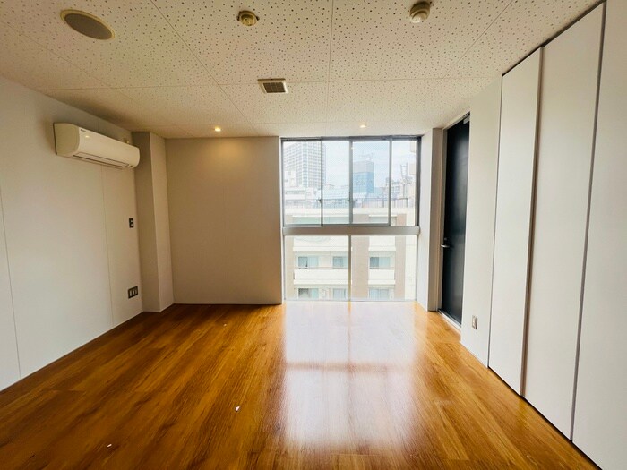 物件内観写真11　(居室)