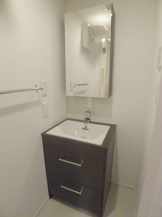 物件内観写真12　(洗面)