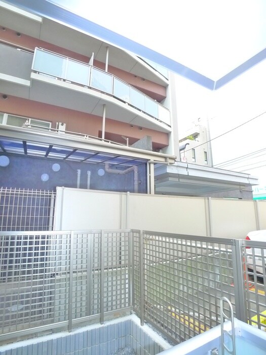 物件内観写真17　(室内からの展望)