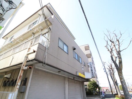 山本ビル外観写真