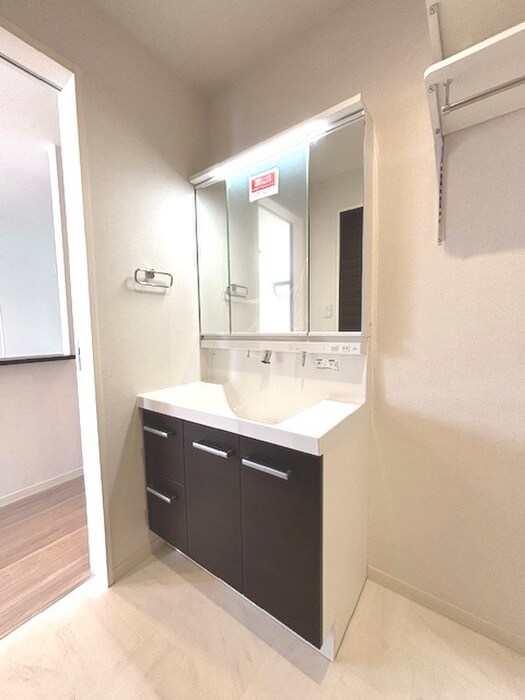 物件内観写真7　(洗面)