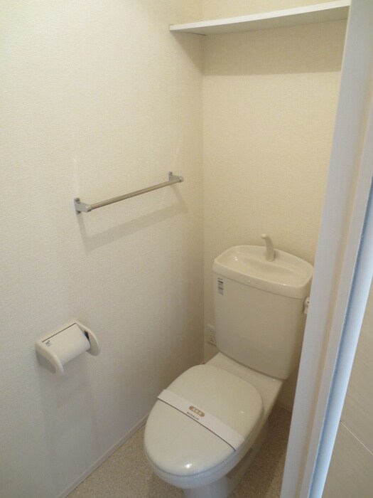 物件内観写真7　(トイレ)