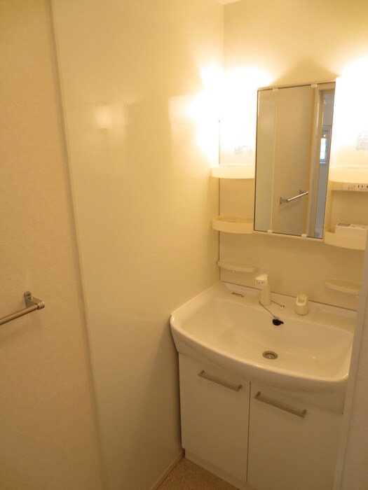 物件内観写真16　(洗面)