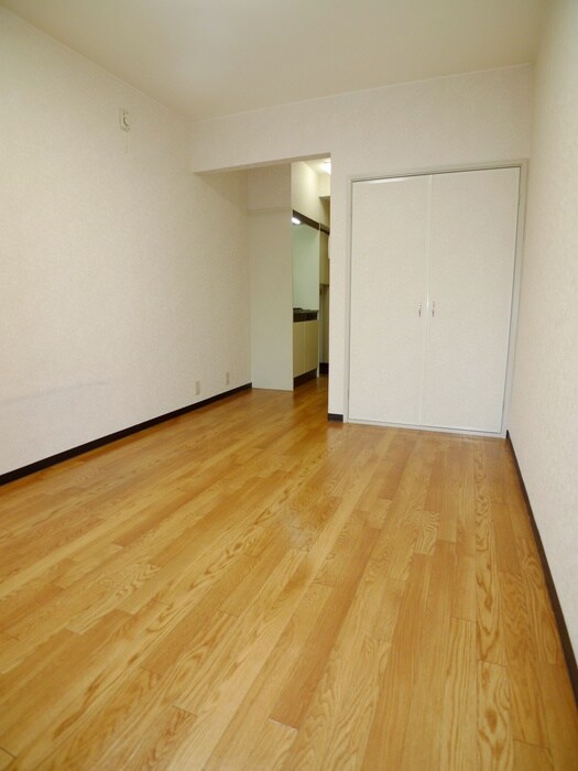 物件内観写真15　(居室)