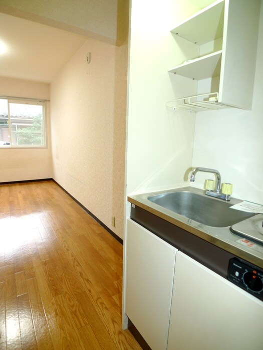 物件内観写真22　(室内からの展望)