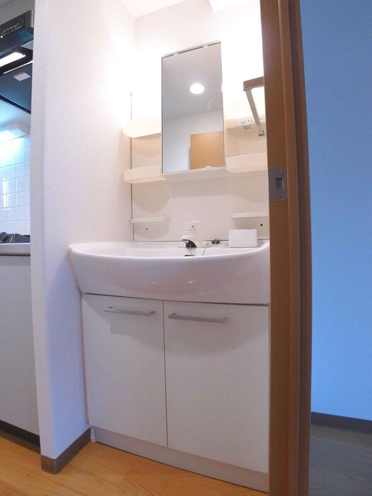 物件内観写真13　(洗面)