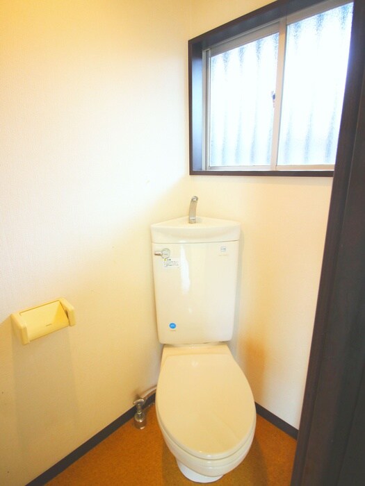 物件内観写真14　(トイレ)